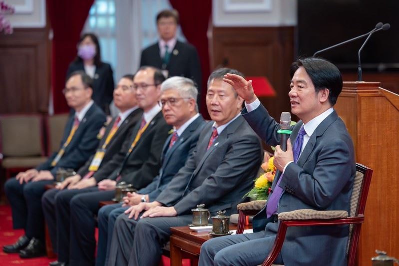 賴清德總統今（6）日上午接見「社團法人中國工程師學會113年度各項獎章得獎人」