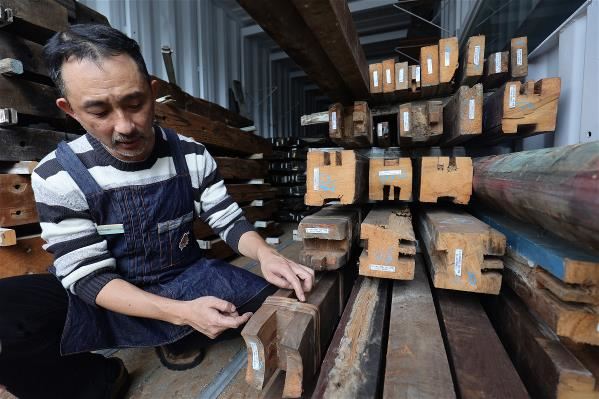 陳正哲稱,建材銀行裡每一筆材料都是有身世、有故事的。