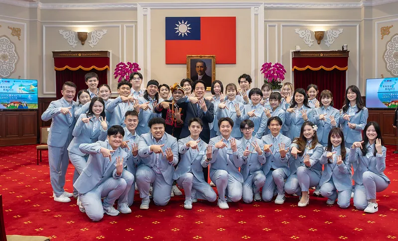 賴清德總統今（26）日上午接見2025年「國際青年大使交流計畫」及「農業青年大使『新南向』交流計畫」訪團
