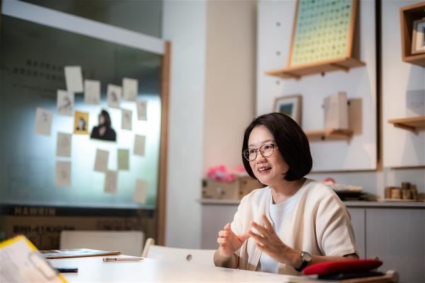 郭麗津從產地餐桌計畫開始推動,以微型經濟的模式,協助地方發展,支持想在台東生活下來的人們。(林旻萱攝)