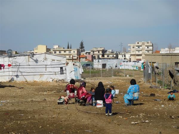After long periods living in refugee camps, issues of self-identity become a major problem for refugees and their descendents. The photo shows a refugee camp in the Beqaa Valley in Lebanon.