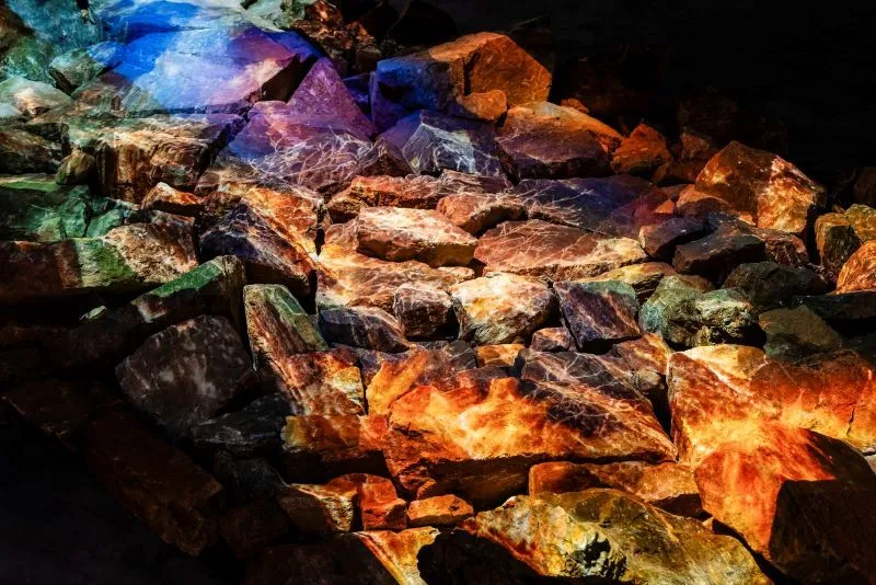 Taiwanese artist Shawn Liu’s piece “Light and Stone” is exhibited at the ARCOmadrid: International Contemporary Art Fair underway through March 8 in Spain. (Courtesy of MOC)