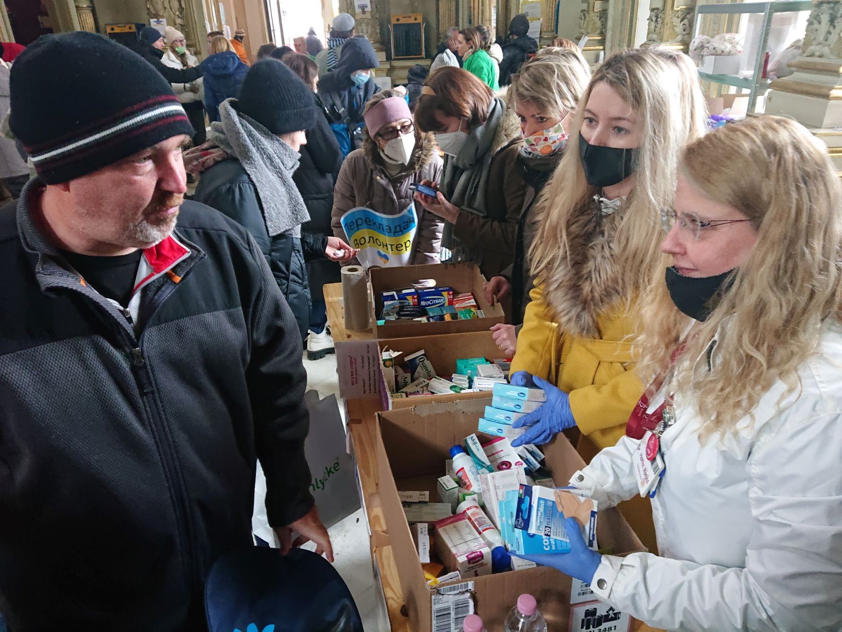 BCH 醫護志工在匈牙利與烏克蘭邊界服務難民情況