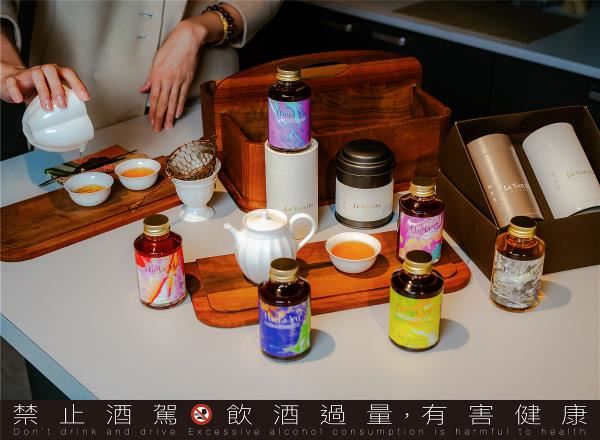 茶對台灣人相當日常，以茶入酒更是自然而然。
