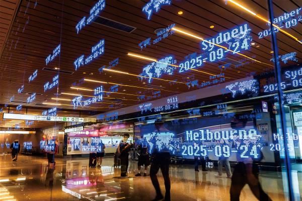 Each day, some 120,000 passengers enter or leave Taiwan through Taoyuan International Airport, and 38% of them use the Taoyuan Airport MRT. The percentage continues to rise.