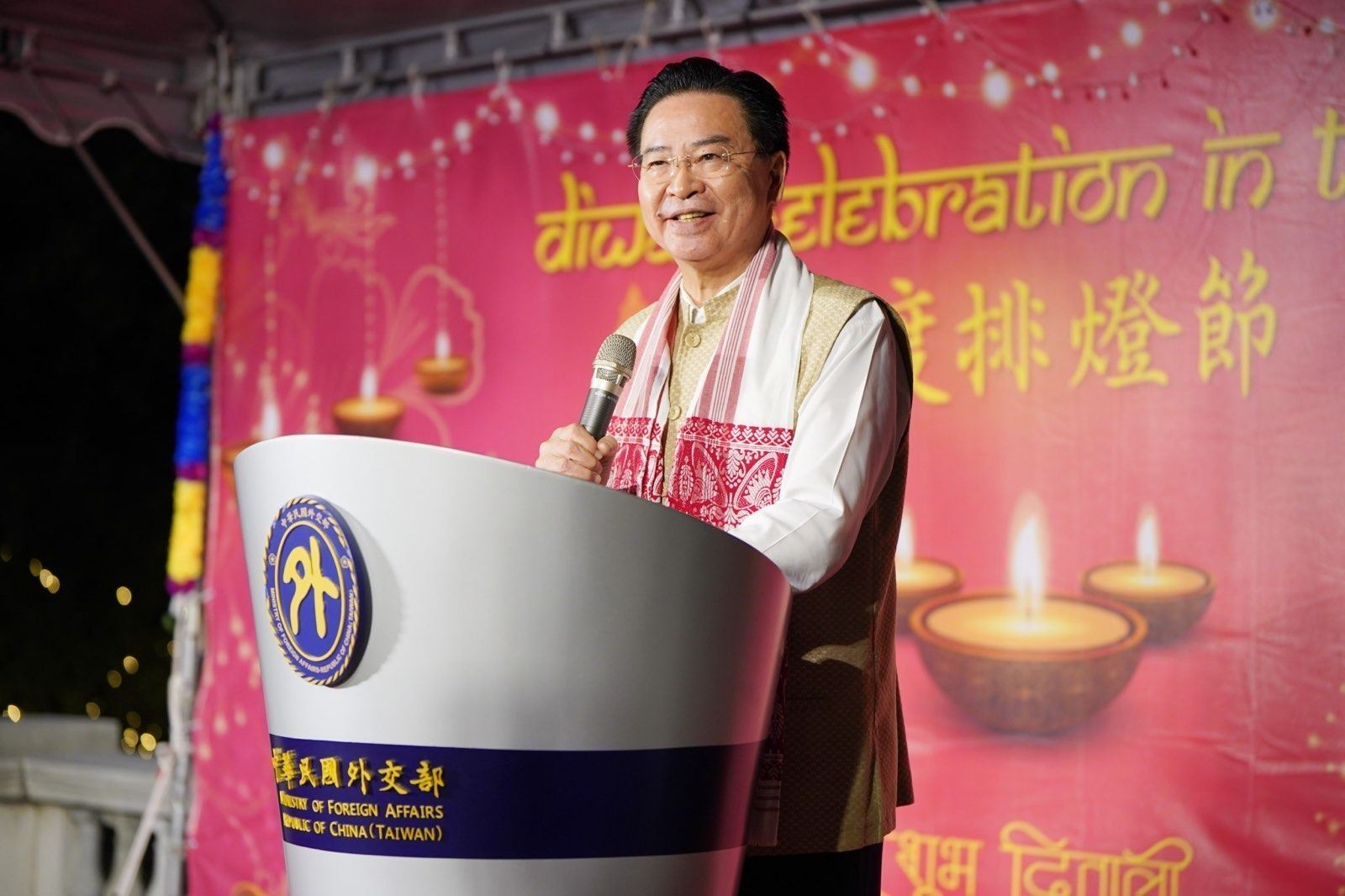 外交部長吳釗燮致詞。