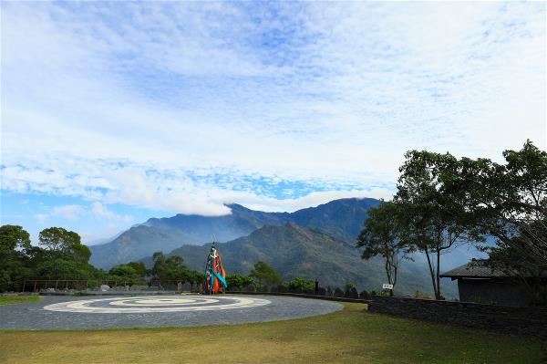 Kingdalruwane, a Rukai village in Pingtung County’s Sandimen Township, has beautiful scenery. The first Taiwan oil millet plants discovered by Leo Hsu had been quietly growing there for over a century.