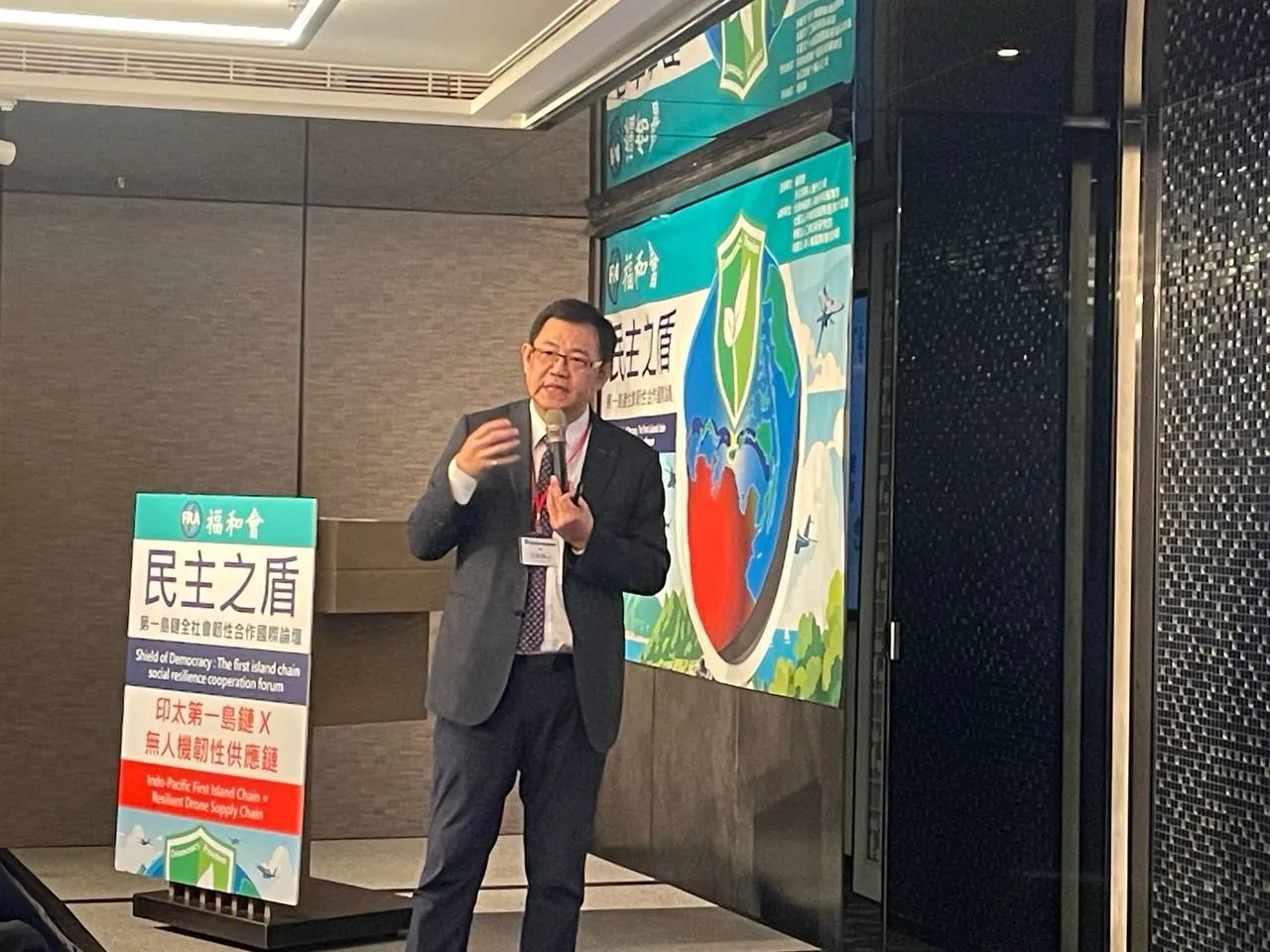 無人機外交小組執行長江振瑋分享建構無人機非紅供應鏈韌性重要性