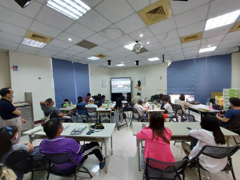 這次研習包括現場課程、線上課程，報名情況熱烈。