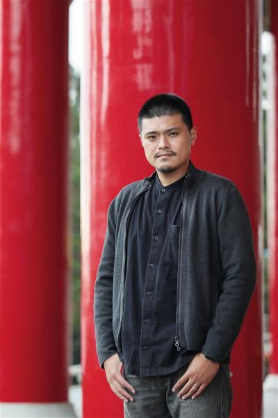 汪兆謙18年前與朋友創立阮劇團，扎根嘉義，要實踐藝術公共性的想望。