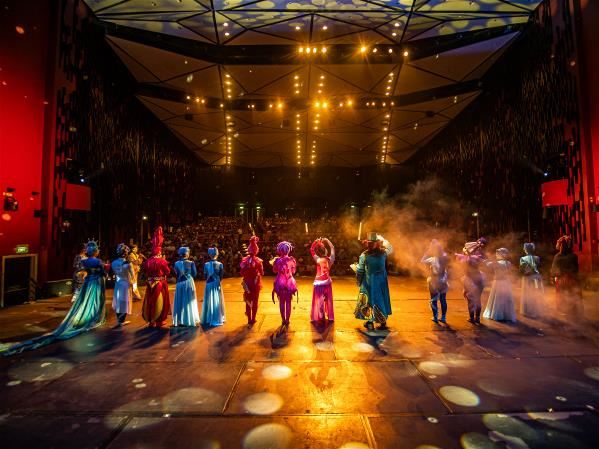 劉樂群的「舞鈴夢」，因為這群台灣藝術家們對舞台的熱情和努力而持續閃耀。（駐汶萊代表處提供）