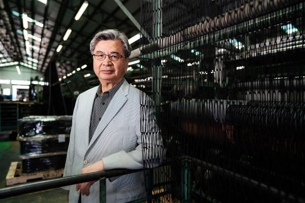 陳加仁看好網具作為工具之不可替代性,且應用層面廣,長期投入研究生產。
