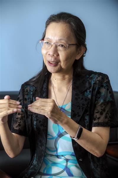 Huang Hsiang-wen, director-general of the Ocean Conservation Administration, believes the Taiwan Biodiversity Awards will encourage more Taiwanese businesses to commit themselves to environmental protection. (photo by Kent Chuang)