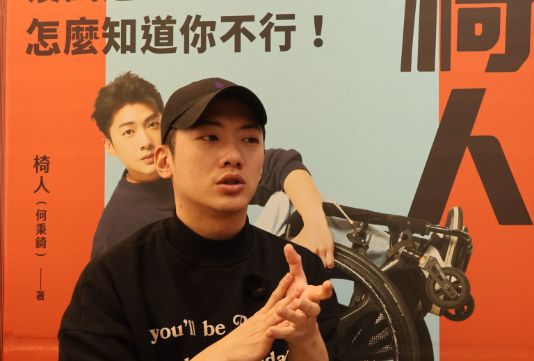 何秉錡擔任台灣輪椅人協會理事長，同時兼任輪椅障礙賽主辦單位。攝影：丁冠宇