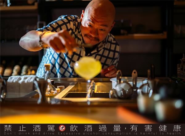在調酒中結合台灣茶，訴說風土的故事，也傳達出台灣的獨特性。