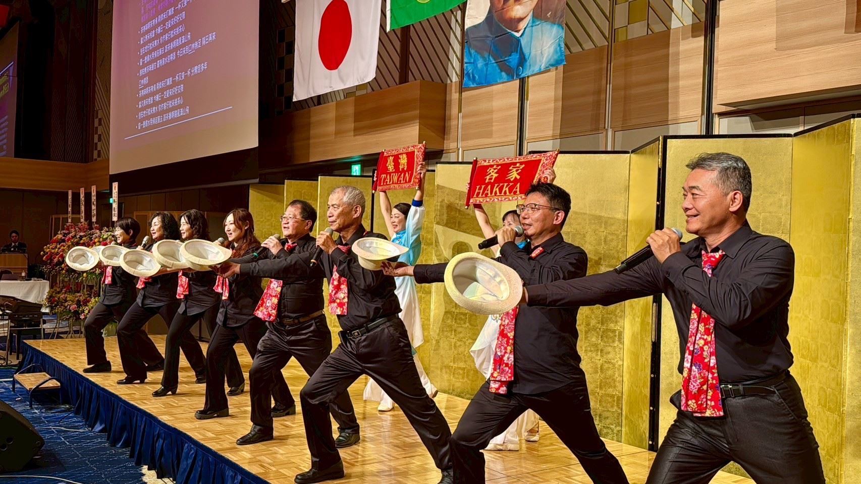 藍衫樂舞團赴日本參加「2025東京崇正公會第55屆會員懇親大會」