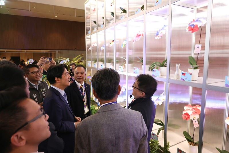 賴清德副總統2月24日上午前往臺南出席「第23屆世界蘭花會議暨展覽開幕典禮」