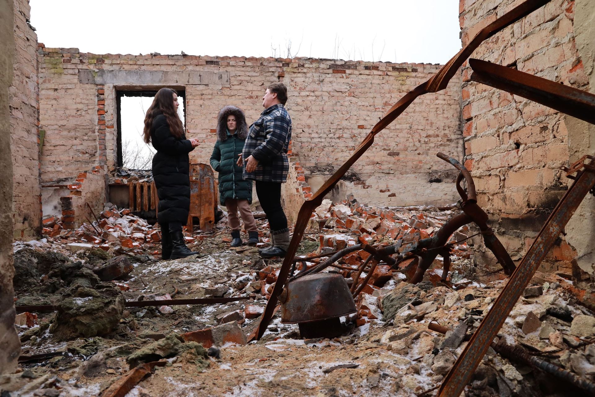 俄烏戰爭爆發一年來，平均每天有54名烏克蘭平民傷亡，造成烏克蘭境內540萬人流離失所、800萬難民前往歐洲各國尋求庇護。(台灣世界展望會提供)