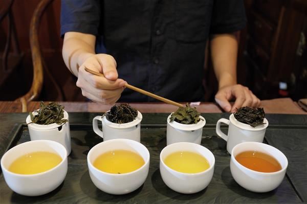 The Taiwanese Specialty Tea Society in Europe (TSTSE) uses objective and relatable flavor descriptors to promote Taiwanese teas to Westerners.