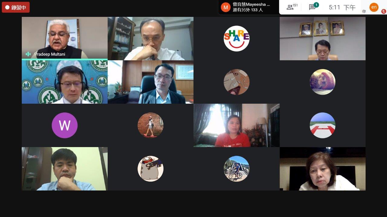 Participants of online seminar