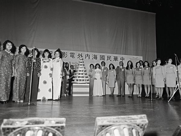 裝飾精巧的蛋糕,自1970年代開始進入民眾生活, 為慶祝活動增添氣氛。(外交部資料)