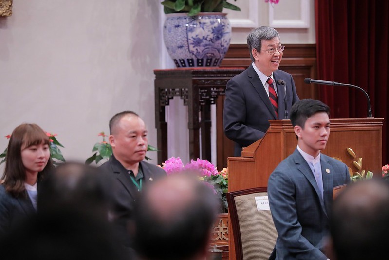 副總統接見108年「國際青年大使交流計畫」及「農業青年大使新南向交流計畫」訪團成員,並致詞。